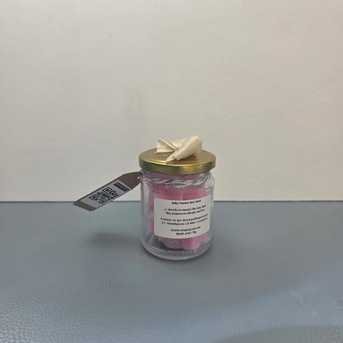 Reverse of Baby Powder wax melts jar showing ingredients label